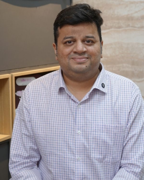 DR. VIRAJ LAVINGIA (4)